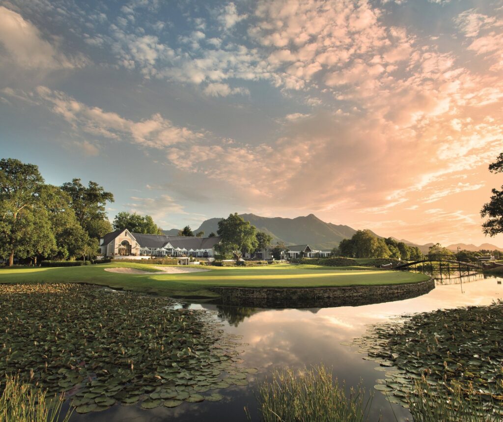 Fancourt in George: Hotel und Golfplatz im Abendlicht